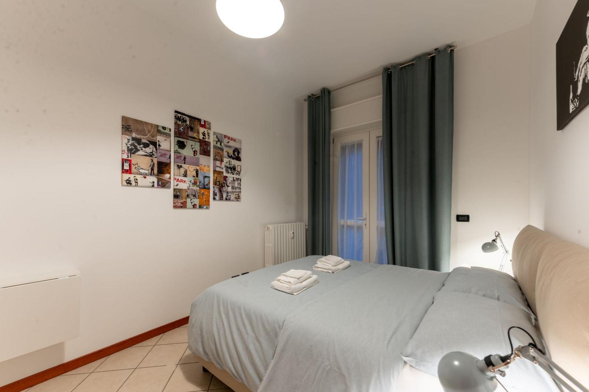 Holiday Apartment - Brescia Centro - Parcheggio Privato Exterior photo